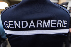 Gendarmerie Dos de Gendarmerie