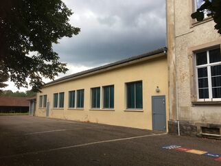 Photo de l'extérieur du Gymnase École Lhomme